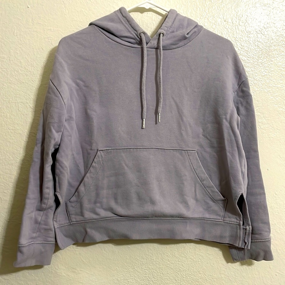 Lavender cropped hoodie